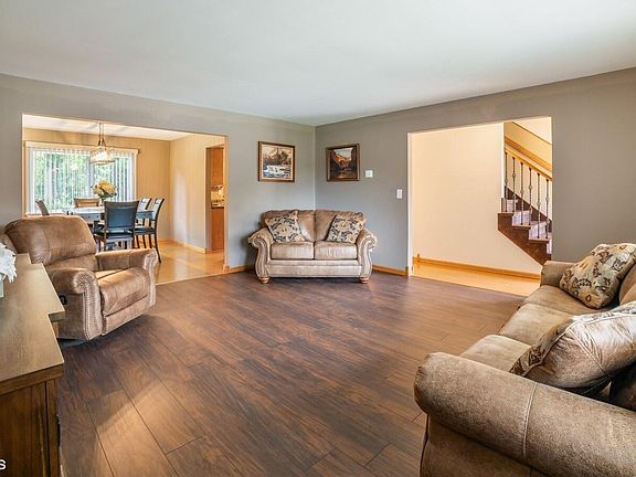 2nd image of 11232 W 80th Ct