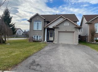 6975 Kelly Dr, Niagara Falls, ON L2H3J8