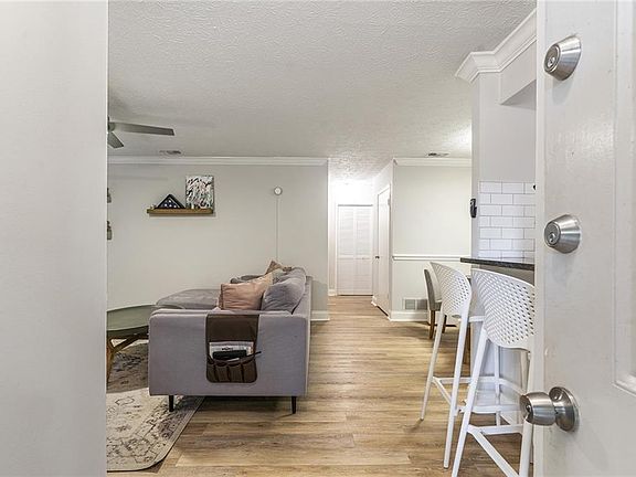 2nd image of 6800 Glenridge Dr #6820A