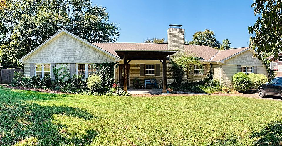 1st image of 10938 Landers Dr