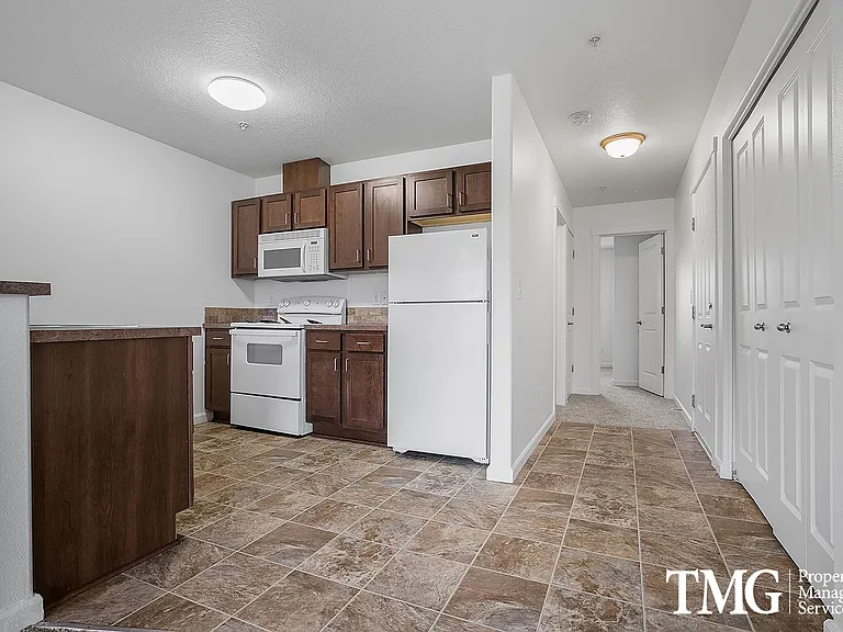 1017 SE 12th Ave — Photo 40