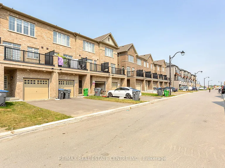 353 Inspire Blvd — Photo 33