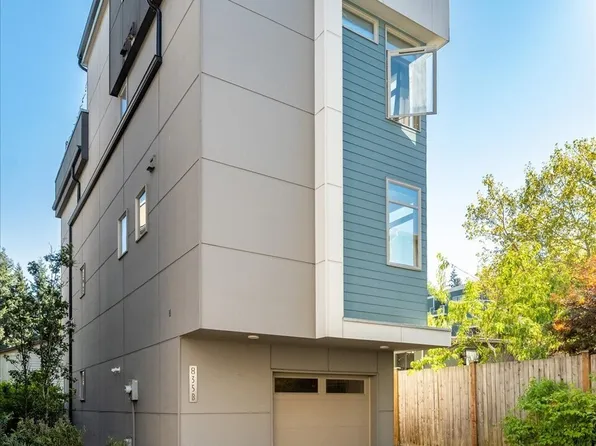 835 NW 97th Street #B, Seattle, WA 98117