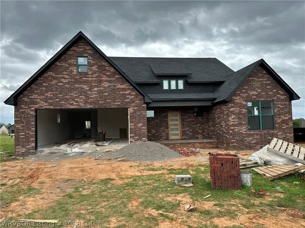 408 Waggoner Ln, Barling, AR 72923