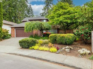 10688 SW Titan Ln, Tigard, OR 97224