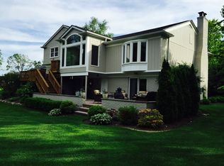 4125 Nearbrook Rd, Bloomfield Hills, MI 48302