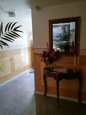 Rented by Sally Raia LLC | media 55
