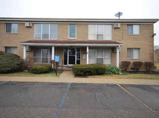 26419 W Seven Mile Rd #F234, Redford, MI 48240