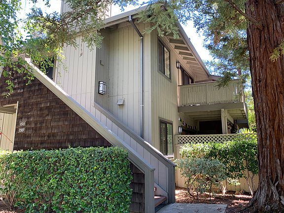 3rd image of 1515 La Terrace Cir