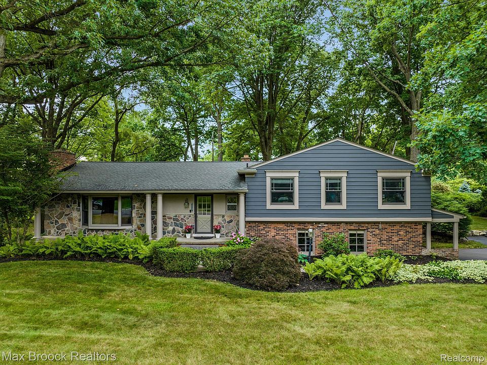 1st image of 3767 Peabody Dr