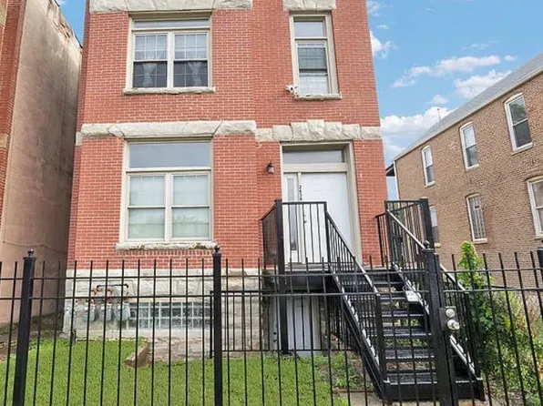 2638 W Adams St #1, Chicago, IL 60612