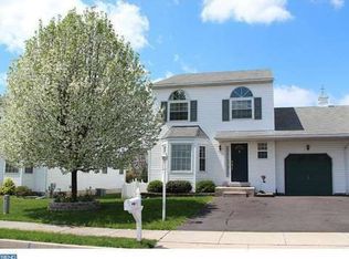 116 Merion Dr, Royersford, PA 19468