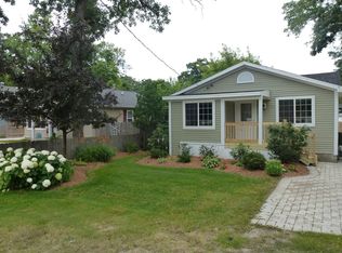 18611 W Old Gages Lake Rd, Grayslake, IL 60030