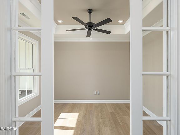 3rd image of 232 Trillium Trl Lot 5