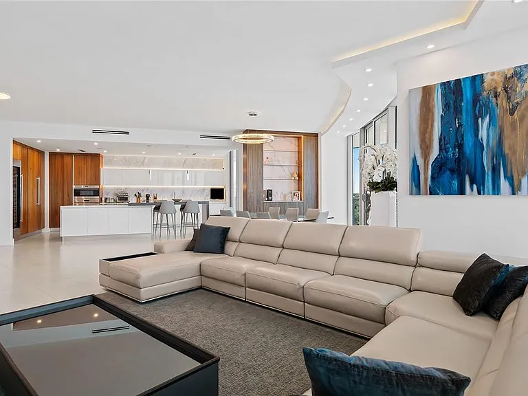 701 N Fort Lauderdale Beach Blvd #602 — Photo 3
