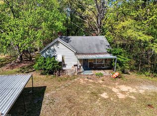 2106 School St, Winston Salem, NC 27105