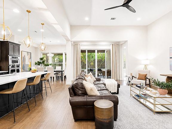 4th image of 5213 Mandevilla Dr