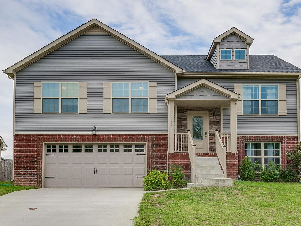 1st image of 790 Banister Dr