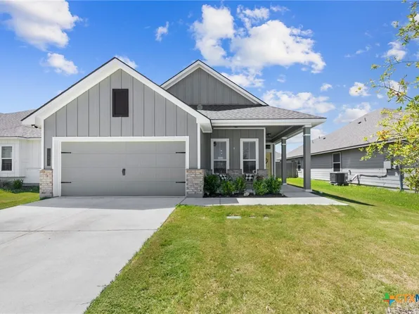 222 Boatright Blvd, Jarrell, TX 76537