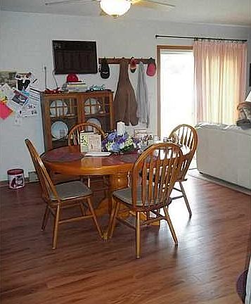 5th image of 501 Pioneer Ave