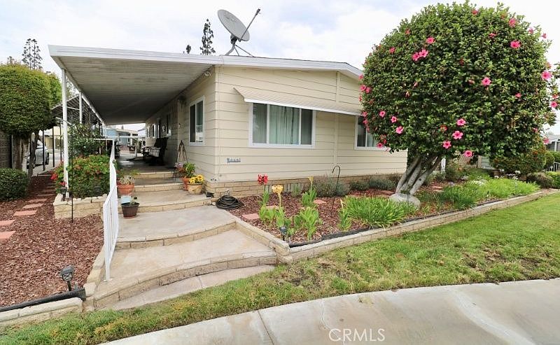 1st image of 14046 Lake Side Dr #108
