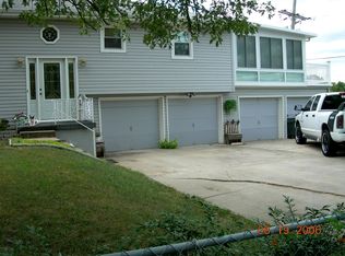 100 W 7th St, Edgerton, KS 66021