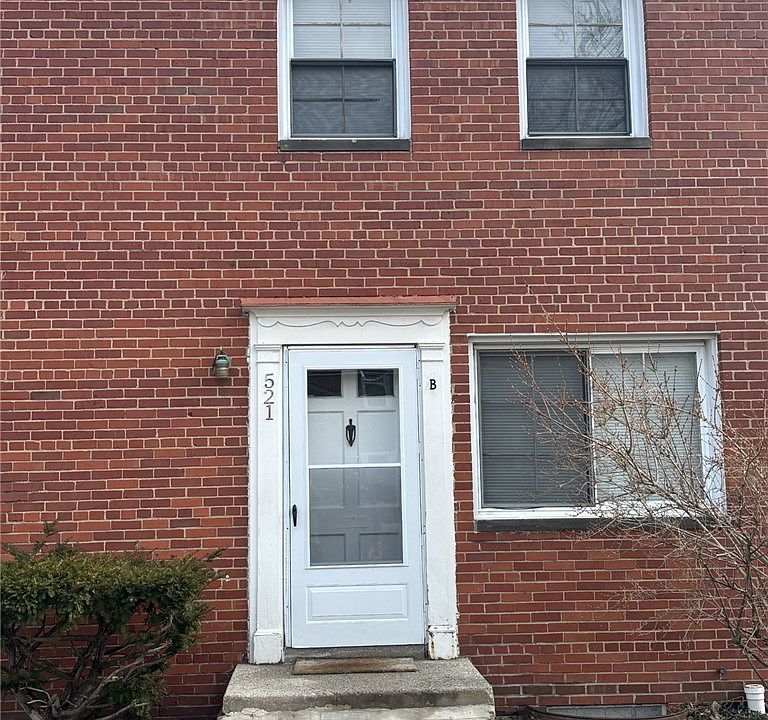 1st image of 521 Kenwood Dr #B-5