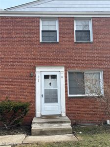 521 Kenwood Dr #B-5, Euclid, OH, 44123