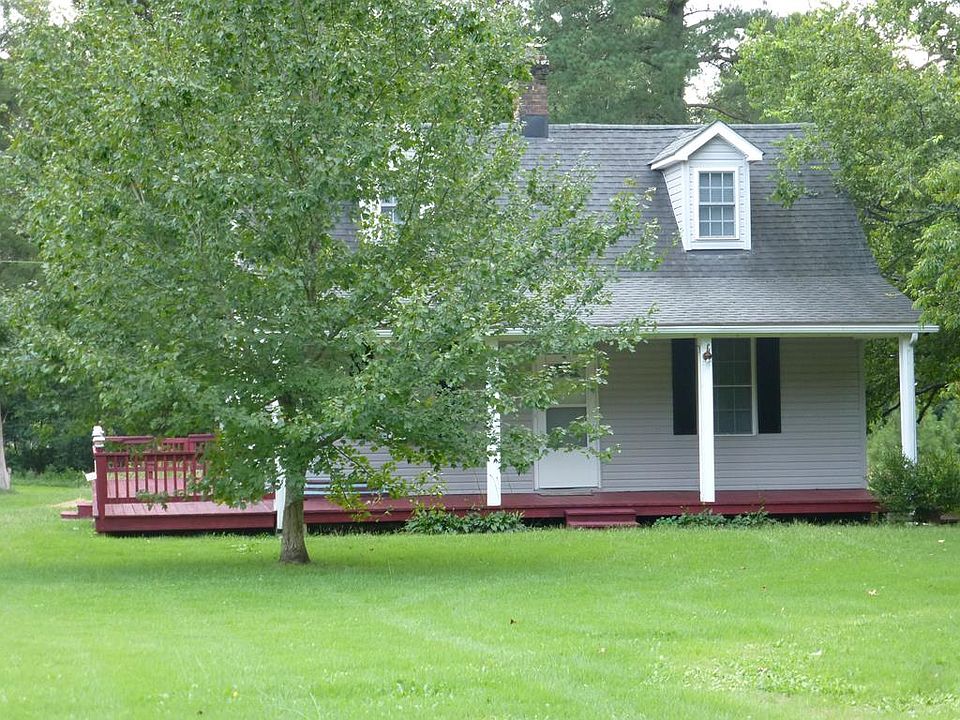 2nd image of 160 Meadowbrook Rd