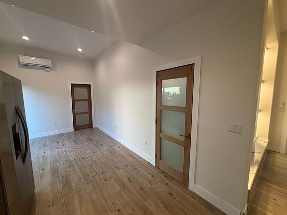2nd image of 837 Rio Claro Ct