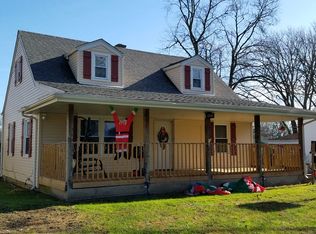 14325 Kilbourne Ave, Midlothian, IL 60445