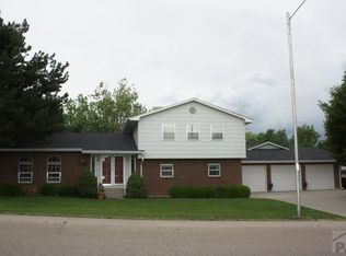 65 Villa Dr, Pueblo, CO 81001