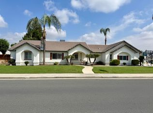285 S Red Oak St, Porterville, CA 93257