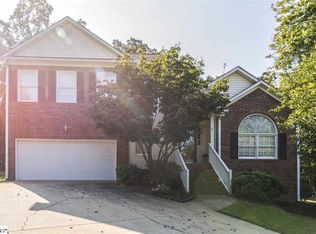 14 Croftstone Ct, Mauldin, SC 29662