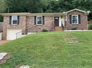 569 Holt Valley Rd, Nashville, TN 37221