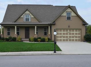 8646 Rosada Dr, Ooltewah, TN 37363