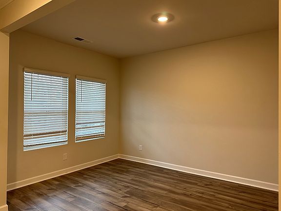 2nd image of 127 Johns Cardinal Dr