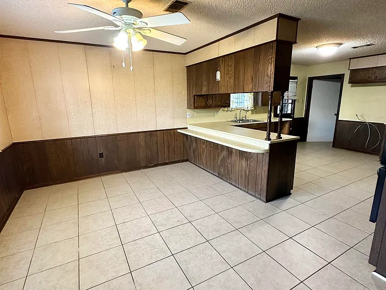 3572 Madeira Dr — Photo 14