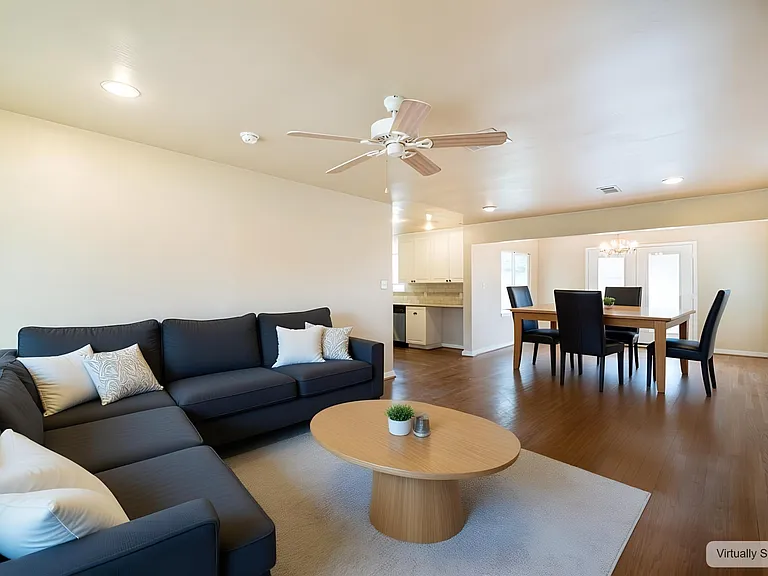 9718 Pine Lake Dr — Photo 4
