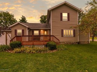 322 Division St, Eaton Rapids, MI 48827