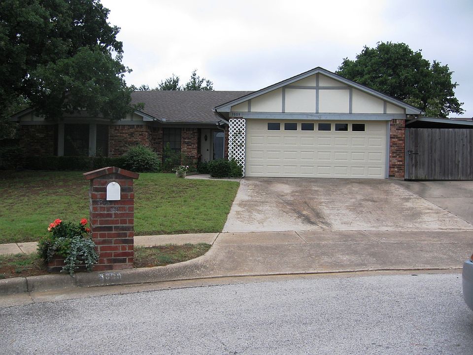 1st image of 3809 Steeplewood Ct