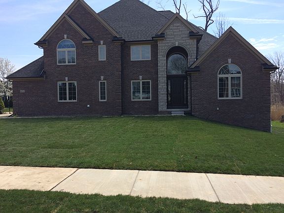 2nd image of 8878 Prestwick Ln