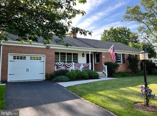 175 Windbriar Ln, Gettysburg, PA 17325