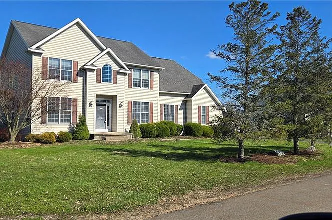 14 Turnberry Rd