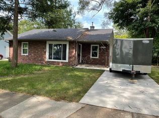 10110 Albany Ave, Oak Park, MI 48237
