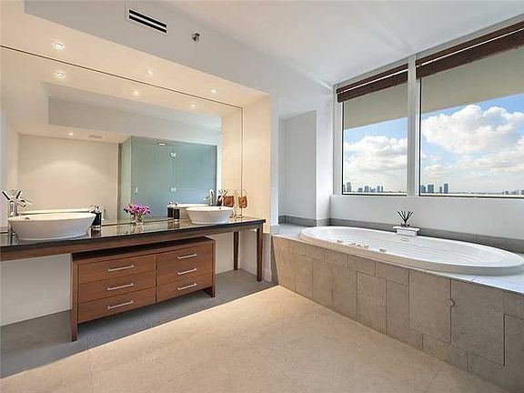 Icon South Beach #3301 - Photo 5