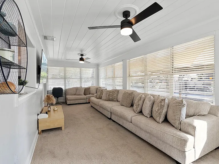 1707 Harbor Dr — Photo 17