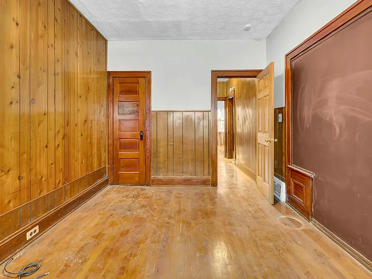 7412 Worley Ave #1 — Photo 13
