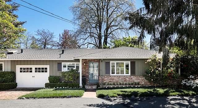 2nd image of 1052 Pine St
