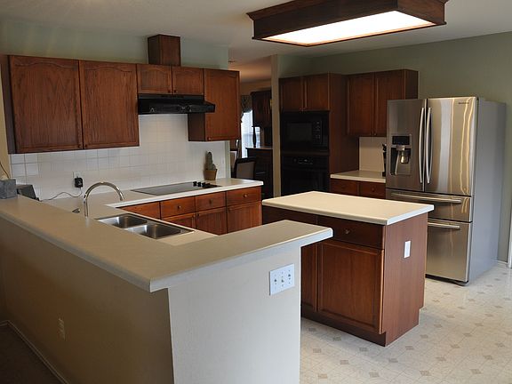 5th image of 3750 Top Rock Ln